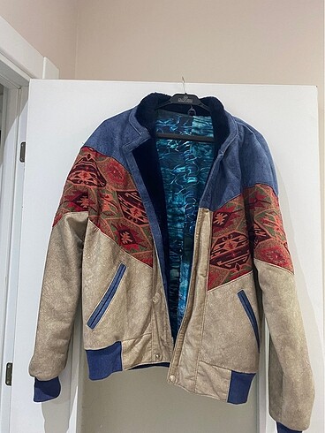 Vintage Mont