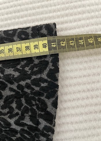 Gri Yılan Desenli Pilili Mini Etek - Görsel 6