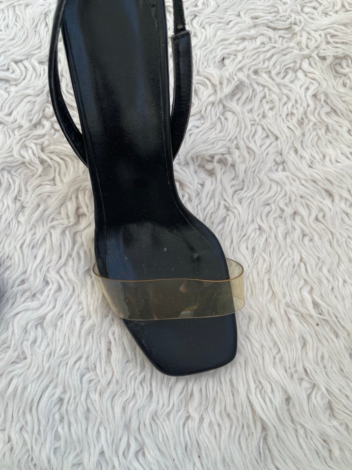 Klasik Siyah topuklu ayakkabı - Görsel 3