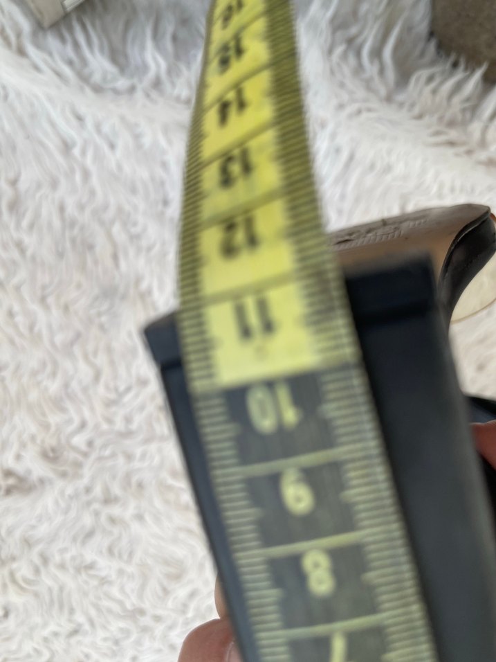 Klasik Siyah topuklu ayakkabı - Görsel 4