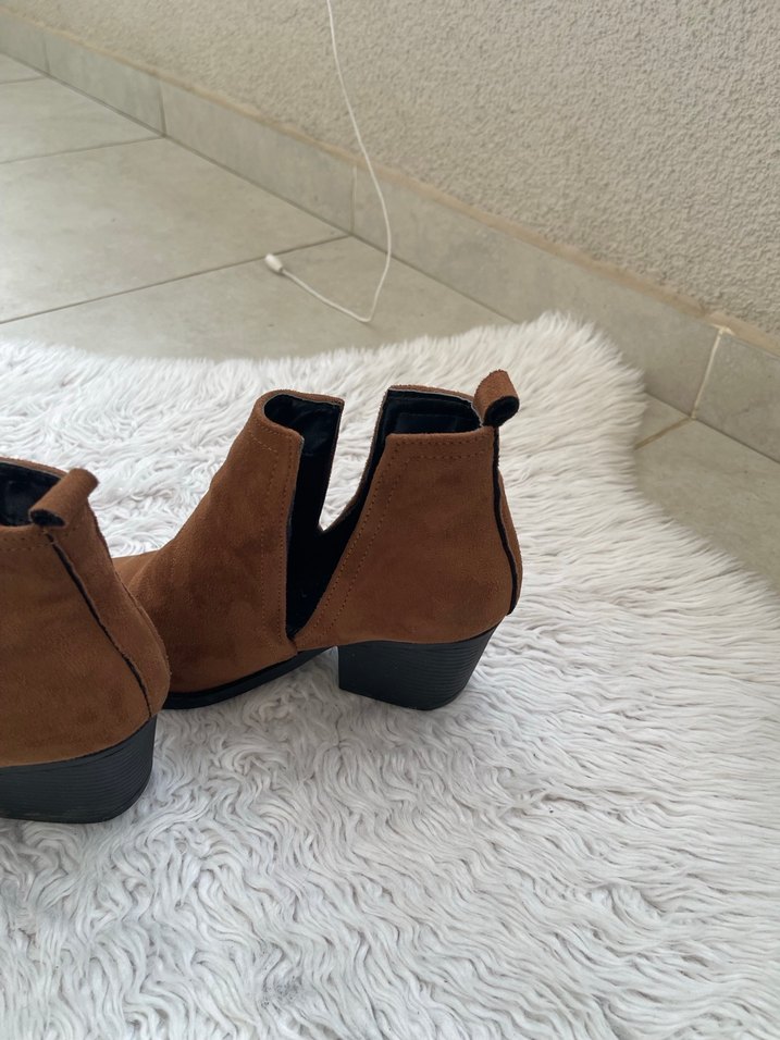 Kadın süet bot - Görsel 3