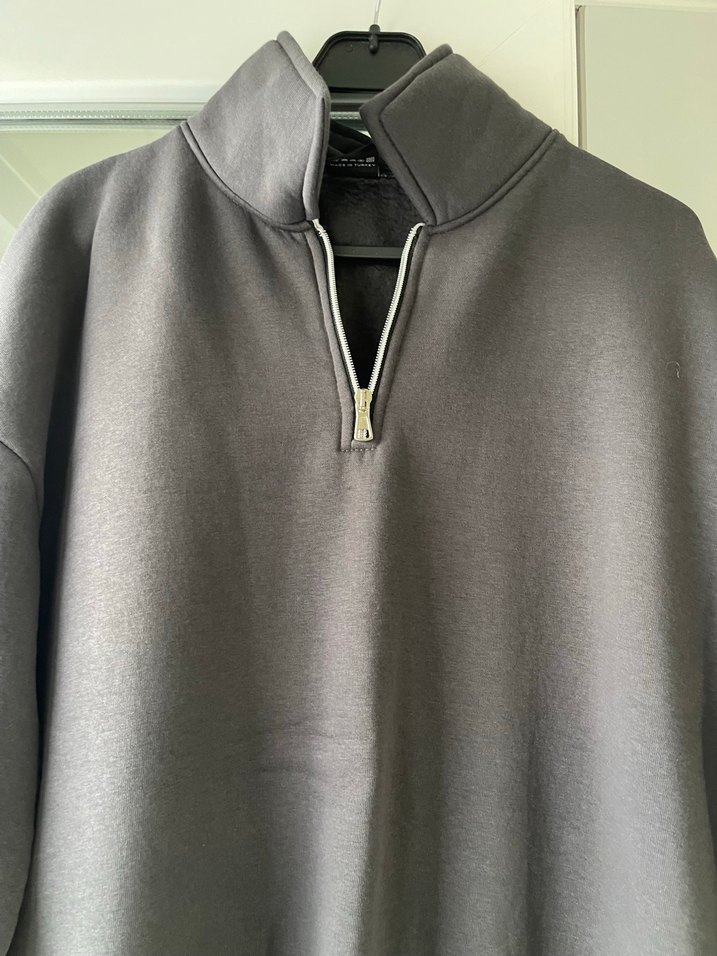 Gri Yarım Fermuarlı Yüksek Yakalı Sweatshirt - Görsel 2
