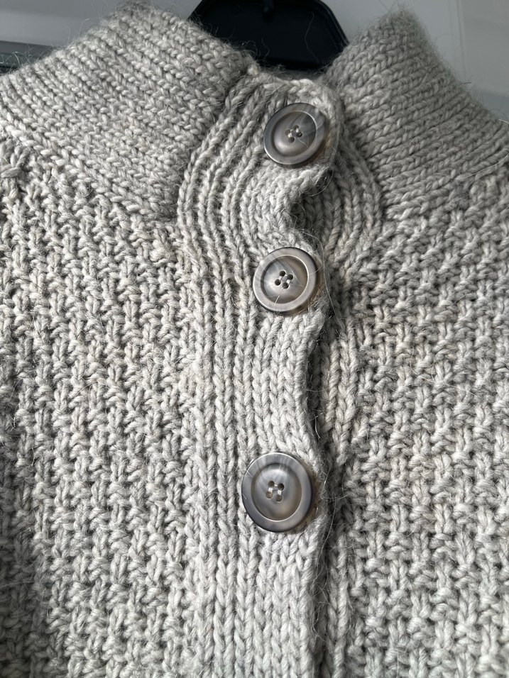 Gri Örgü Kadın Hırka Düğmeli panço - Görsel 3