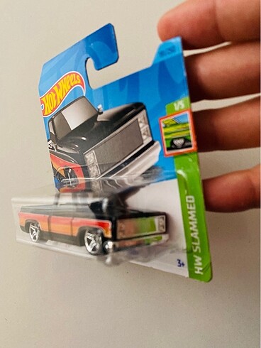 Hot Wheels Chevy silverado sıfır kapalı kutu