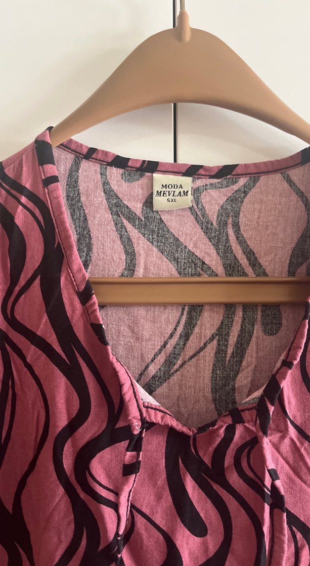 Pembe Uzun Bohem Pileli Elbise - Görsel 3