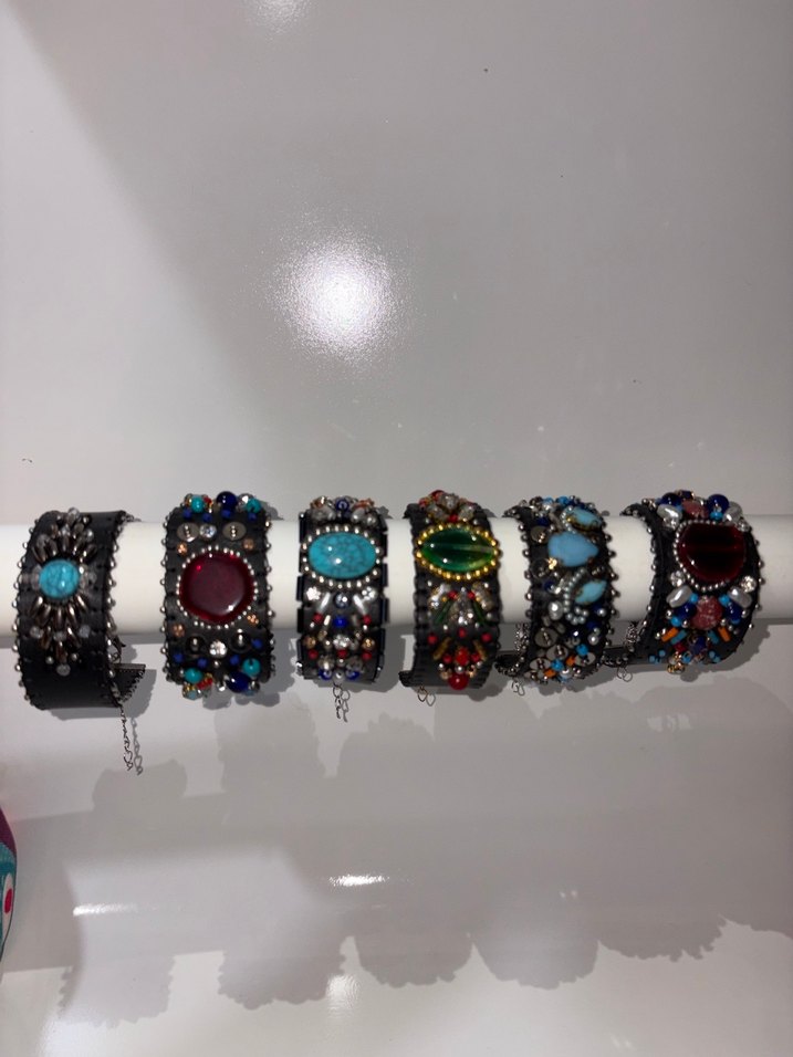 Renkli Boncuk İşlemeli Bohem Bileklikler - Görsel 2