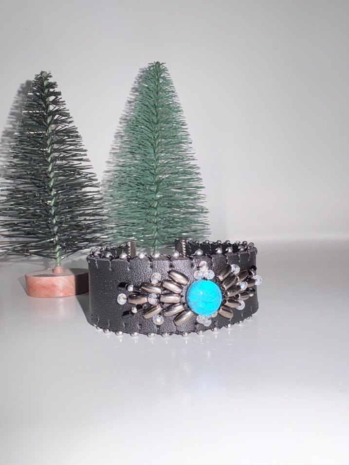 Turkuaz Taşlı Nakışlı Kadın Bileklik - Görsel 2