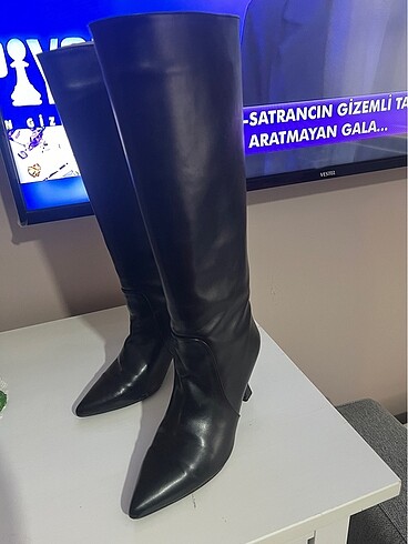 36 Beden Çok temiz 2 kez gıyıldi ecenin butiği