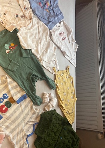 HelloBaby Nakışlı, kısa kollu, renkli erkek pijama takımı