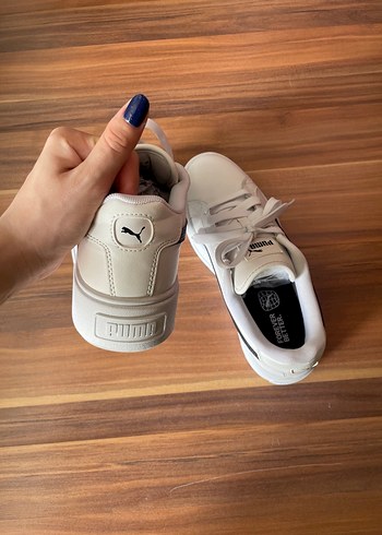 38 Beden beyaz Renk Puma Beyaz Siyah Platform Spor Ayakkabı