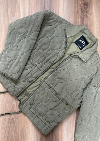 Zara haki kapitone ceket - Görsel 3
