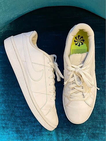 42,5 Beden Nike ayakkabı