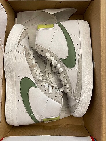 Nike blazer