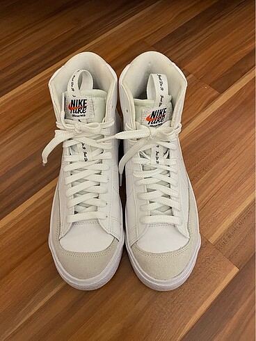 38,5 Beden beyaz Renk Nike blazer