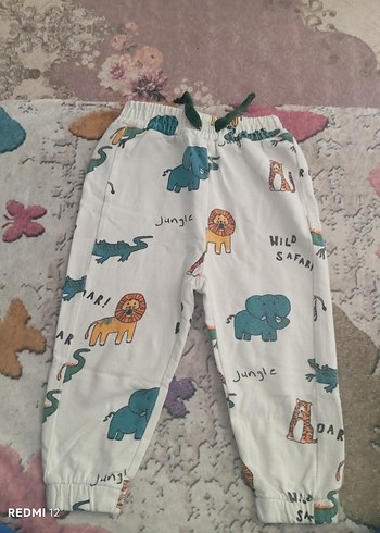 Koton Desenli Erkek Çocuk Rahat Kesim Pantolon