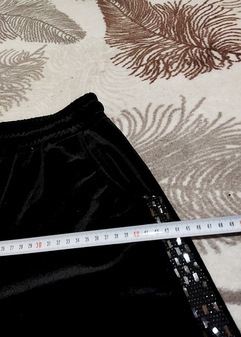 Siyah Dantel Detaylı Kadın kadife eşofman s beden ölçüleri görse - Görsel 2