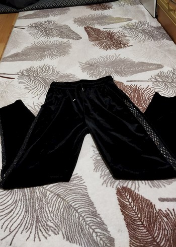 Siyah Dantel Detaylı Kadın kadife eşofman s beden ölçüleri görse - Görsel 8