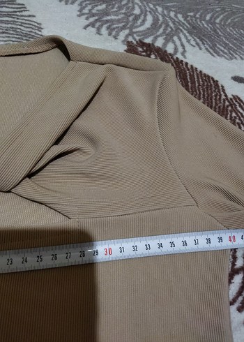 Bej V Yakalı Kadın Triko ölçüleri görselde mevcut az kullanıldı - Görsel 7
