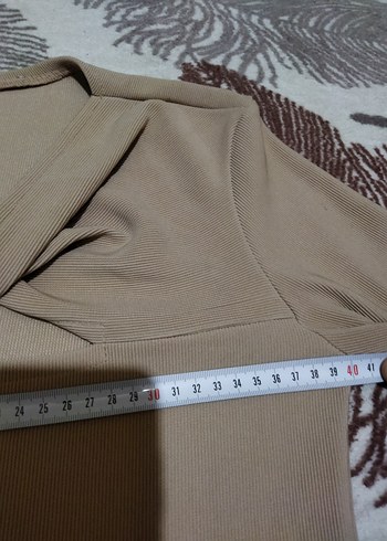 Bej V Yakalı Kadın Triko ölçüleri görselde mevcut az kullanıldı - Görsel 8