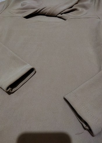 Bej V Yakalı Kadın Triko ölçüleri görselde mevcut az kullanıldı - Görsel 4