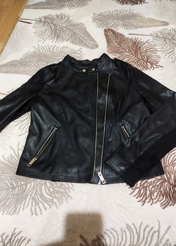 Siyah Parlak Deri Biker Ceket Kadın s beden DeFacto ölçü resmde - Görsel 4