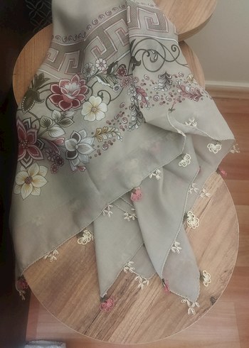 Dantel Kenarlı Bohem Gri Kadın Fular - Görsel 2