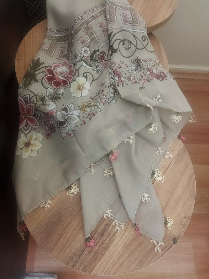 Dantel Kenarlı Bohem Gri Kadın Fular - Görsel 2