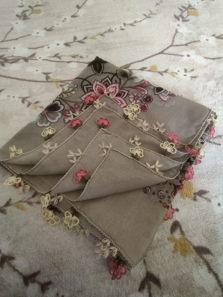 Dantel Kenarlı Bohem Gri Kadın Fular - Görsel 3