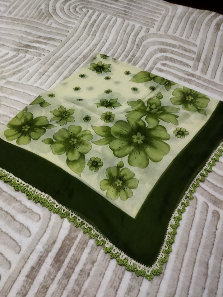 Dantel Kenarlı Yeşil Kadın Fular - Görsel 4