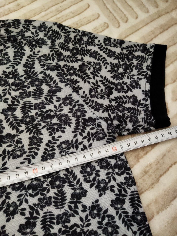 Gri Desenli Kısa Kollu Polo Tişört L beden - Görsel 5