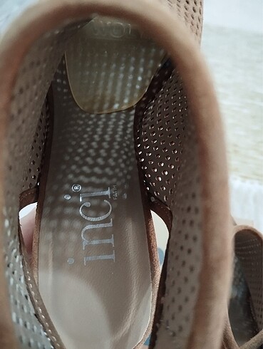 Topuklu ayakkabı - Görsel 2