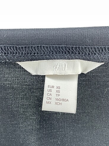 xs Beden siyah Renk H&M Kısa Elbise %70 İndirimli.
