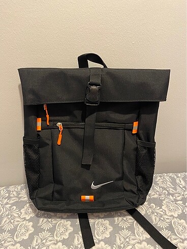 Nike sırt çantası