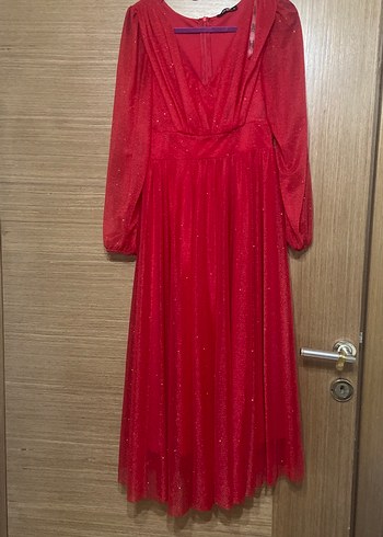 Klasik Şıklık Kırmızı Midi Abiye Elbise - Görsel 2