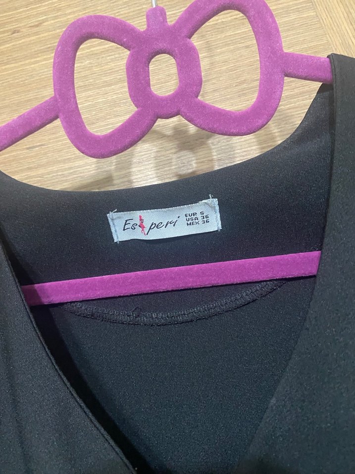 Düğmeli Siyah Midi Elbise - Görsel 4