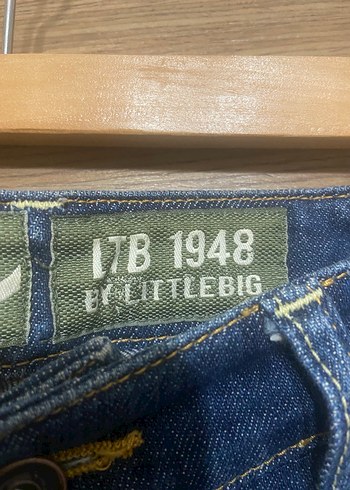 Kadın Lacivert Denim Midi Kot Pantolon - Görsel 3