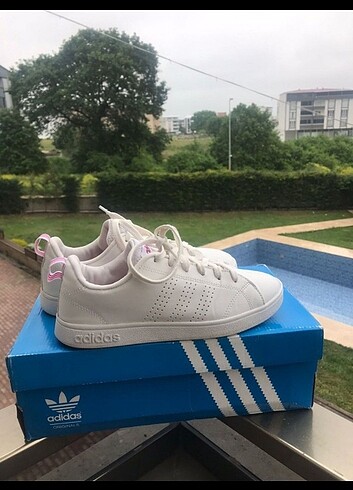 Adidas kadın spor ayakkabı