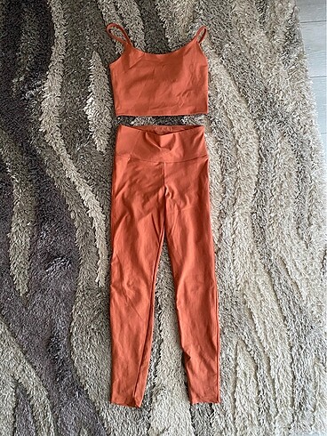 Spor Tayt ve Crop Atlet Takımı