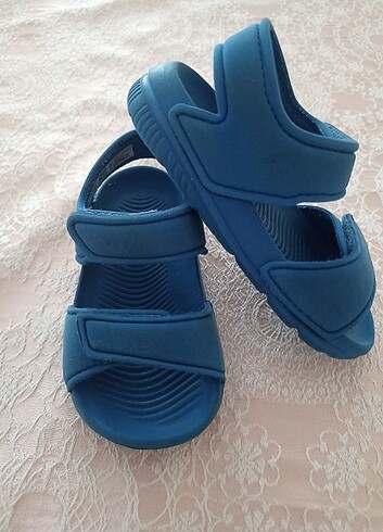 20 Beden mavi Renk Adidas sandalet