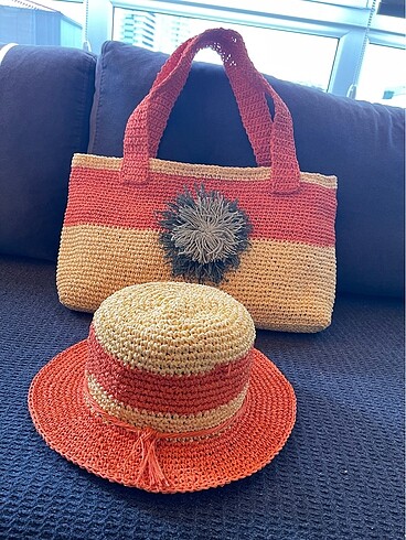 Plaj çanta ve şapka