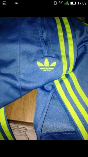 Orijinal Adidas