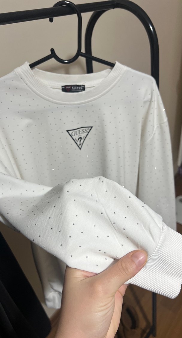 Guess Beyaz Puantiyeli Uzun Kollu Sweatshirt — görsel 4/12