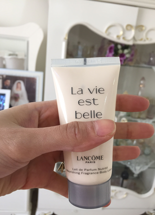 m Beden ten rengi Renk Lancome la vie est belle vücut losyonu