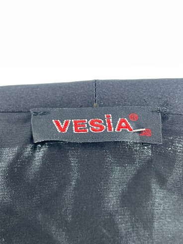 l Beden siyah Renk PreLoved Hırka %70 İndirimli.