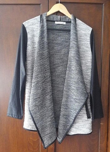 Gri Hirka