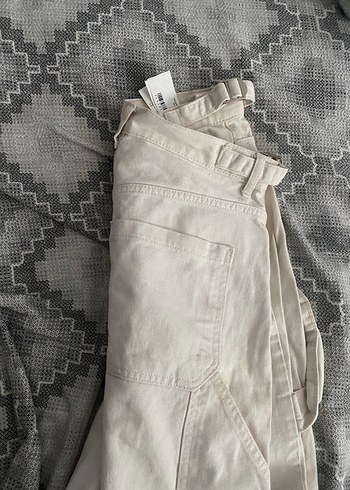 Beyaz Keten Bol Kesim Kemerli Pantolon - Görsel 2