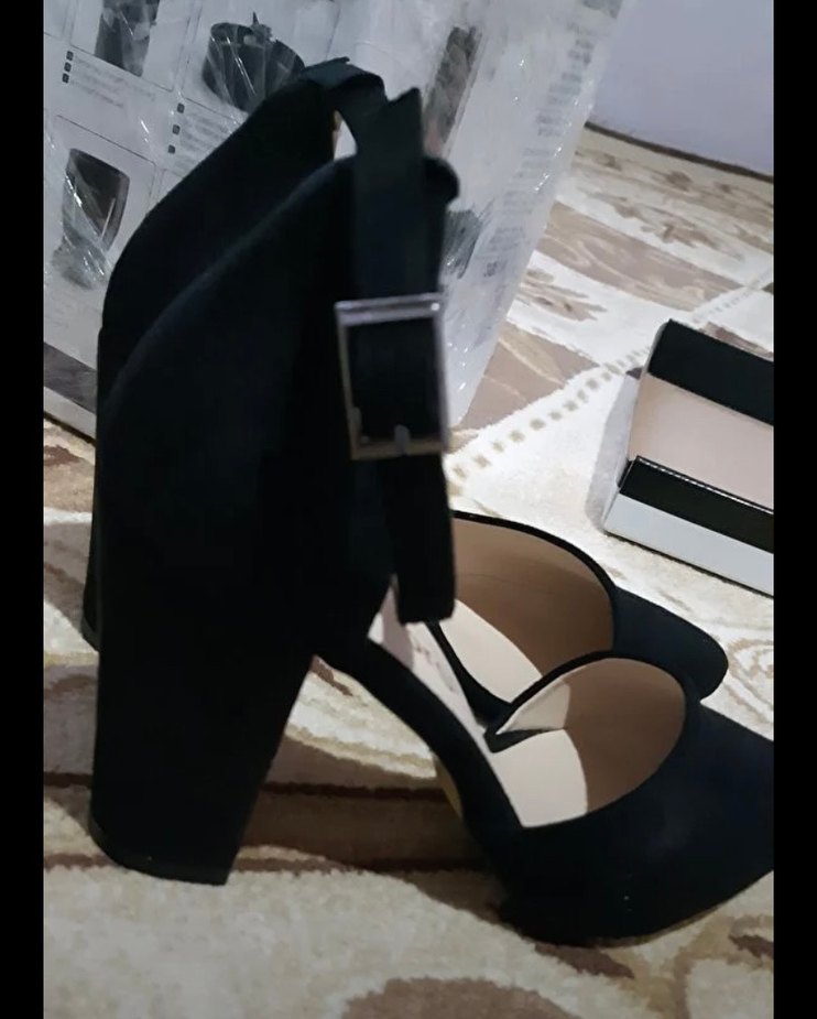 Siyah Süet Topuklu Kadın Ayakkabı - Görsel 2