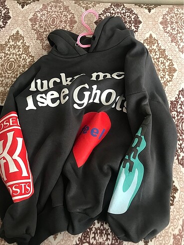 Kapüşonlu sweat