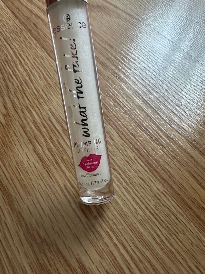 ESSENCE DUDAK DOLGUNLAŞTIRICI GLOSS YENİ - Görsel 3