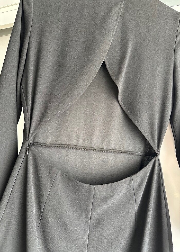 ACADEMIA SIRT DEKOLTELİ ŞIK ELBİSE - Görsel 4